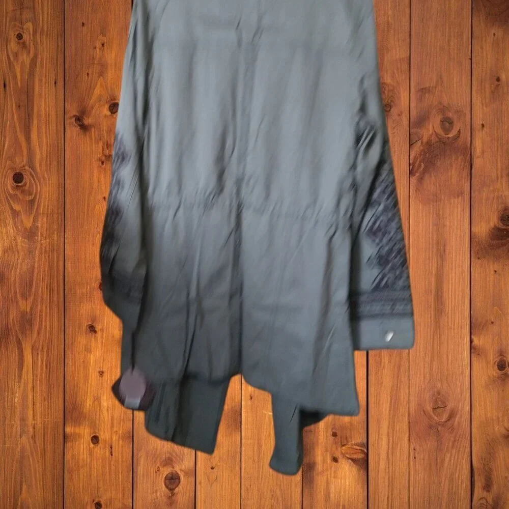 Knox Rose Women's Medium Embroidered Cinched Waist Green Long Sleeve Jacket NEW
